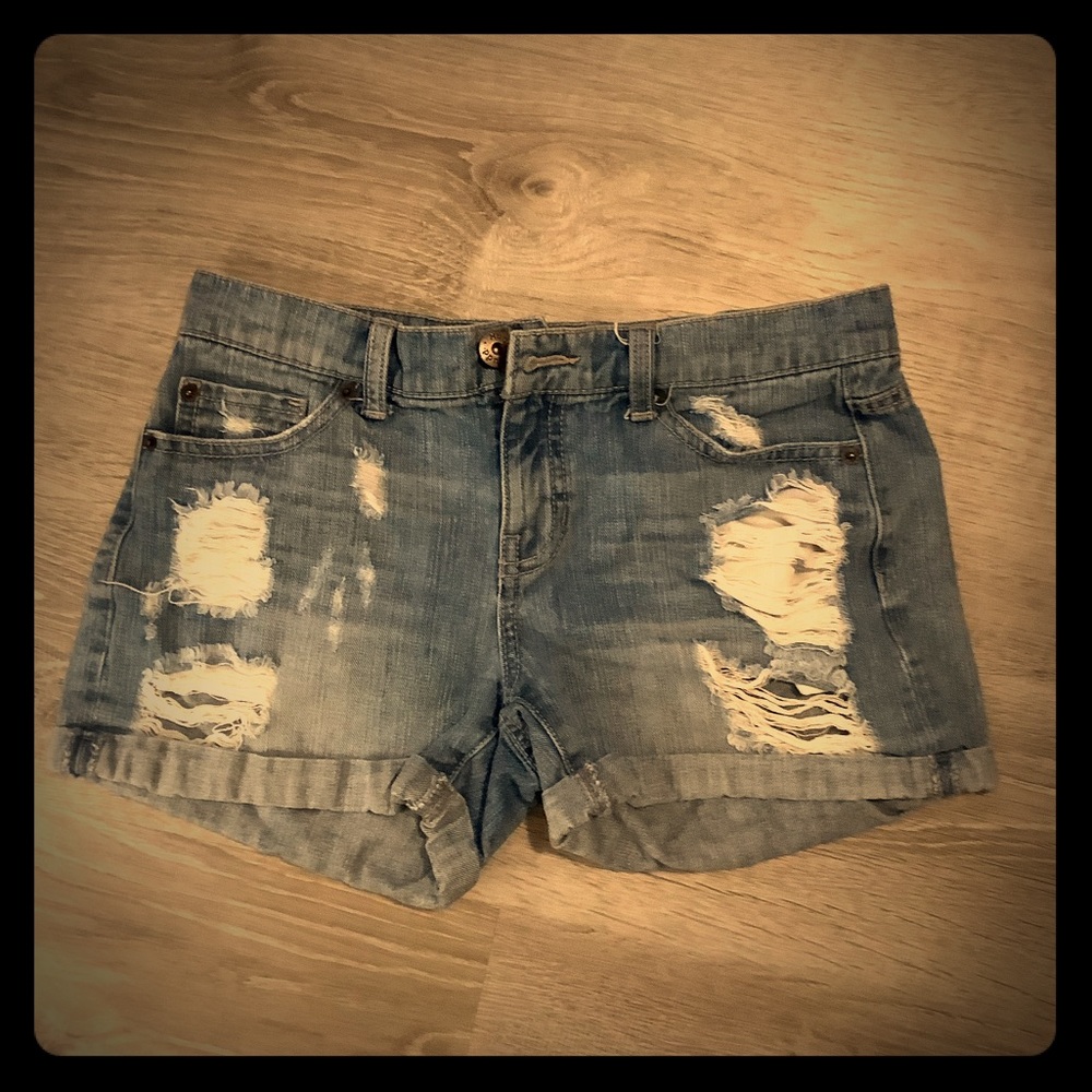 Destructed jean shorts